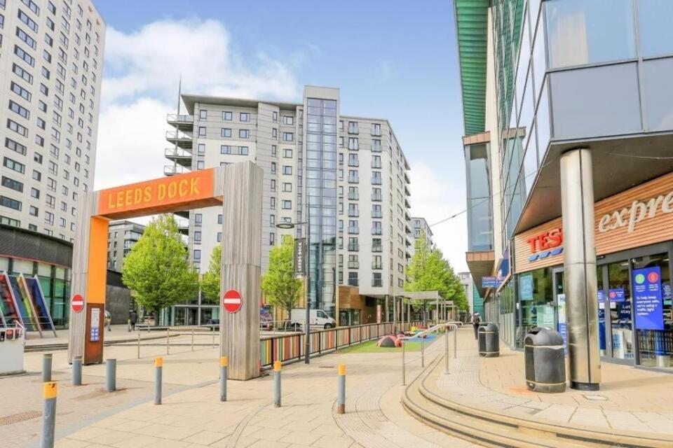 Appartamento Deluxe City Centre Apt Balcony View& Free Parking! Leeds  Esterno foto
